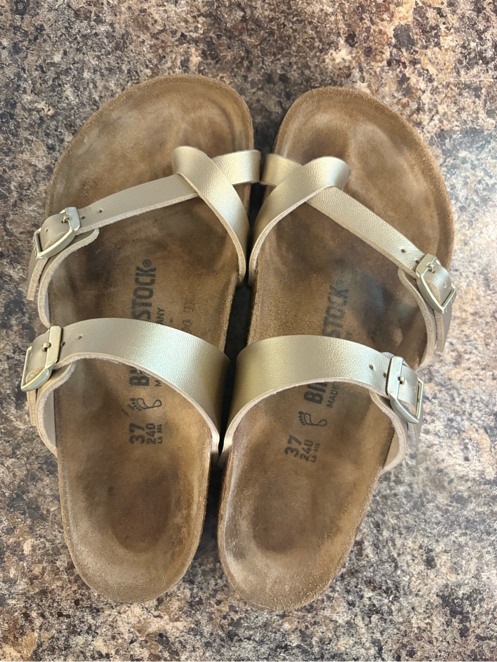 Birkenstock Metallic Gold Mayari Sandals 37/6/6.5 - Picture 5 of 6